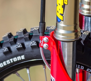 CR/YZ Brake Line Clamp RED