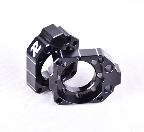 Honda Reversible Billet Axle Blocks, BLACK