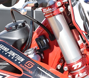 KTM/HUSQ/GAS 2-STROKE & YAM TACH/HOUR METER WITH BRACKET